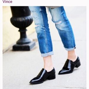 New inbox, Vince Yeager, black leather loafers size 8.5